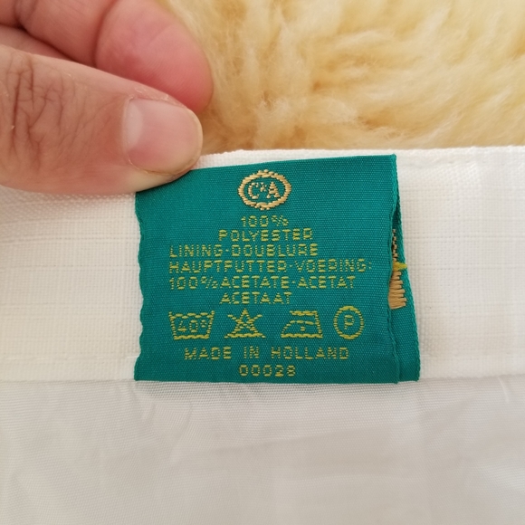 SOLD - VINTAGE Elegant European Pencil Skirt - Picture 7 of 14